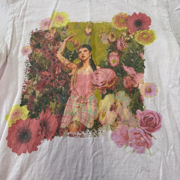 Melanie Martinez Graphic Tee (M) - Picture 3 of 8